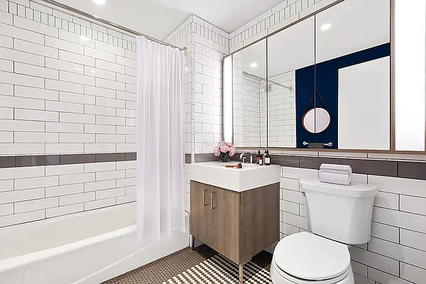 Rented by Greystar | media 5