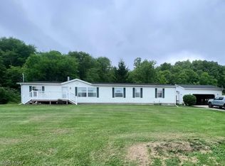 5505 Center Rd, Philo, OH 43771