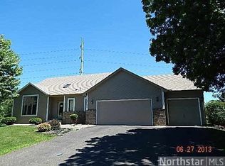 3140 Berwick Knl, Minneapolis, MN 55443