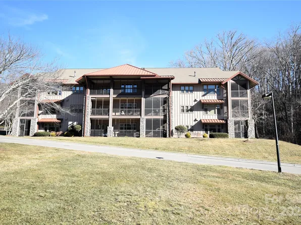 1659 Country Club Dr #1659, Maggie Valley, NC 28751