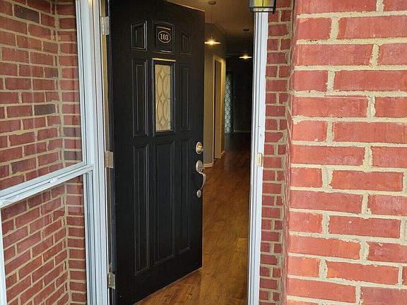 4th image of 7309 Autumn Trace Dr Unit 103