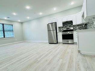 127 16th Ave #233, Paterson, NJ 07501