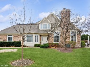 2514 Stonebridge Ln, Northbrook, IL