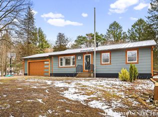 10816 168th Ave, Grand Haven, MI 49417