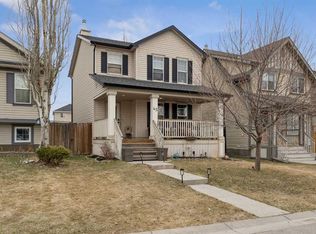 45 Copperfield Heath SE, Calgary, AB T2Z 4V2