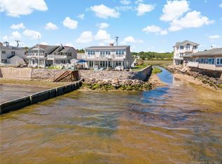 23 Beach Ct, Westbrook, CT 06498