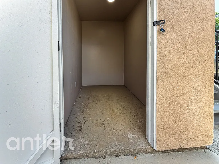 1891 Caspian Ave #L6 — Photo 10