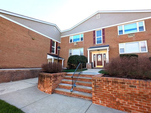 605 Grove St, Clifton, NJ