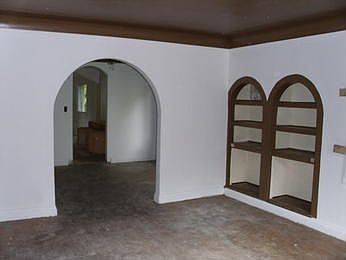4th image of 21266 Pickford St