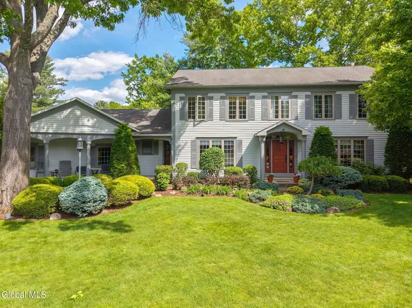 819 Via Marchella, Schenectady, NY 12303