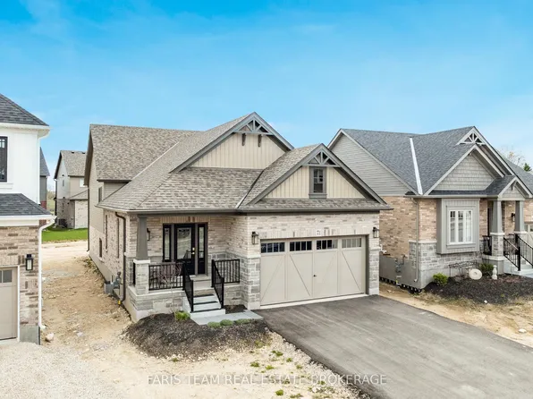 71 Uplands Dr, Grey Highlands, ON N0C 1H0
