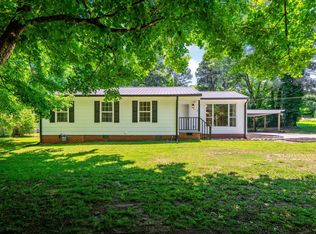 813 Foster Mill Dr, La Fayette, GA 30728