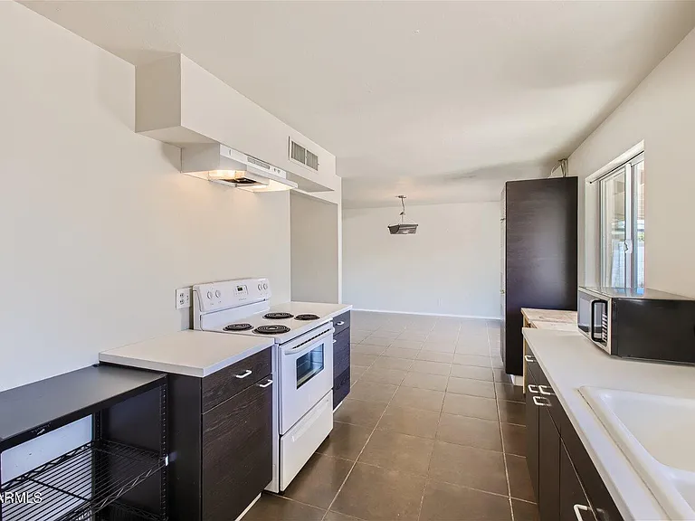 3213 N 63rd Pl — Photo 13