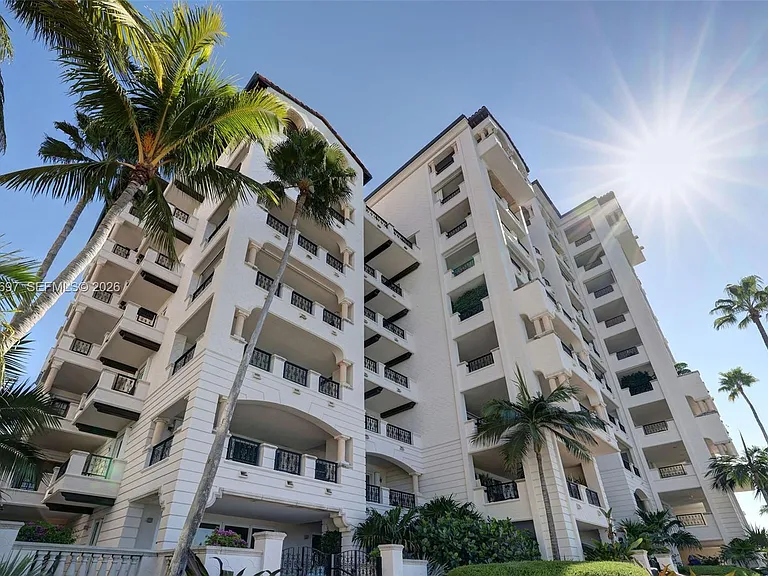 5245 Fisher Island Dr #5245 — Photo 66