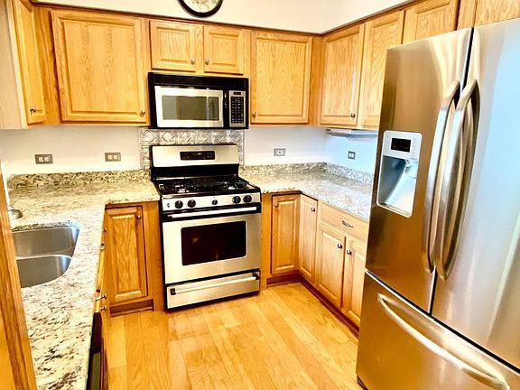5th image of 200 W Campbell St Unit 813