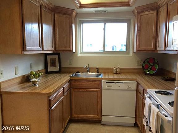 3rd image of 3591 S Leisure World Blvd Unit 20-E