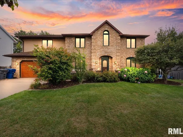 3055 Hartford Dr, Bettendorf, IA 52722