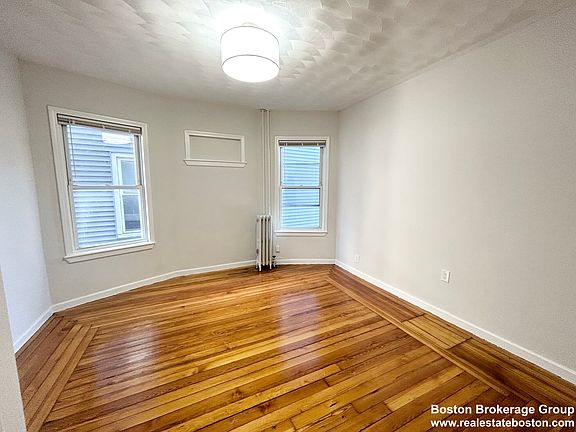 2nd image of 151 E Cottage St #2