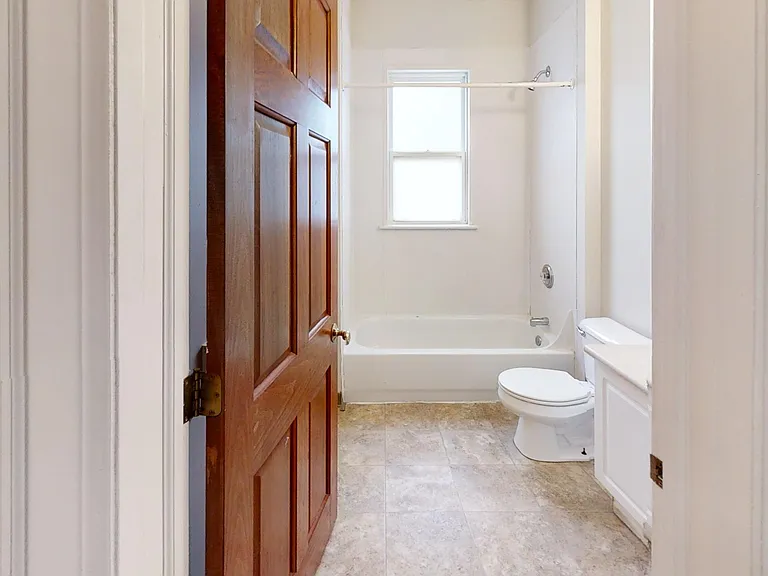149 W 10th Ave #149 — Photo 10