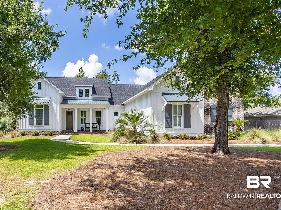 1st image of 8297 Heron Dr