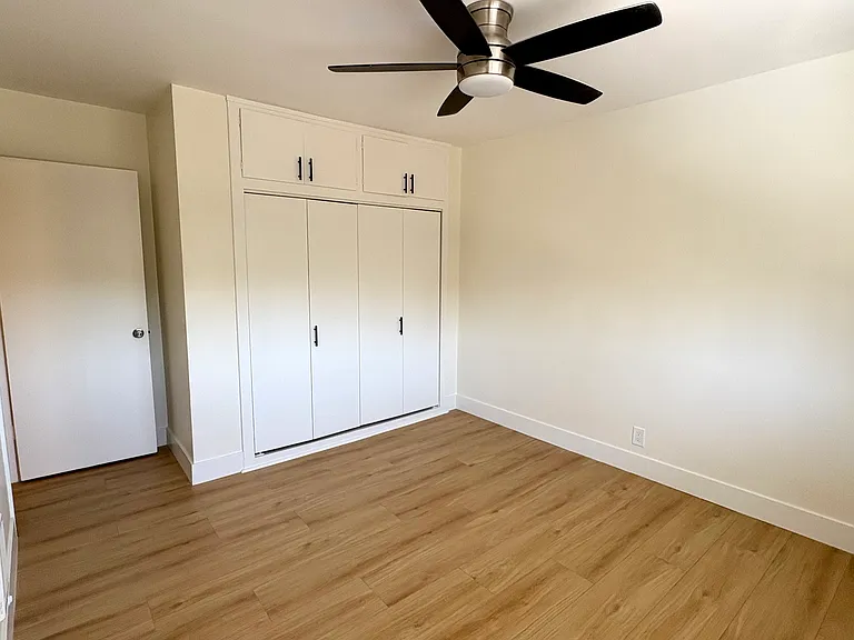 325 N Colorado Pl #7 — Photo 15