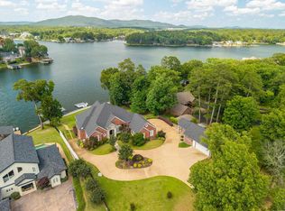 225 Sparling Rd, Hot Springs, AR 71913