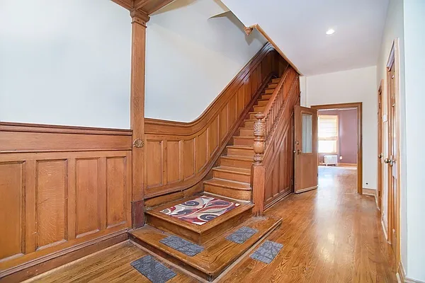 Rented by Keller Williams NYC | media 25