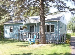 W162N9697 Mayflower Dr, Germantown, WI 53022