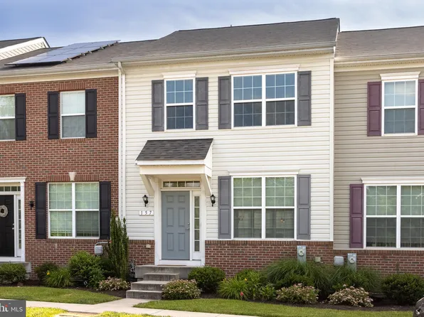 157 Ironwood Ct, Rosedale, MD 21237
