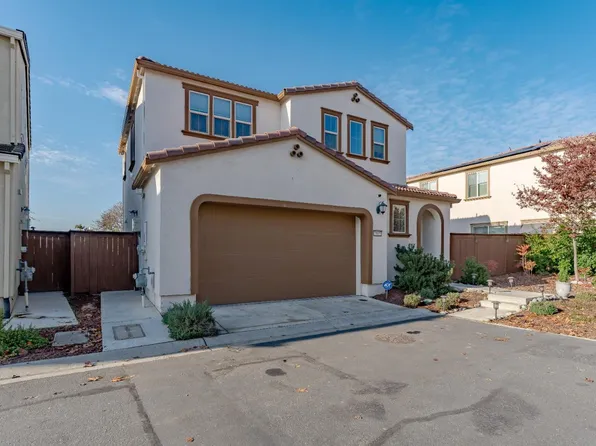 3815 Po River Way, Sacramento, CA 95834
