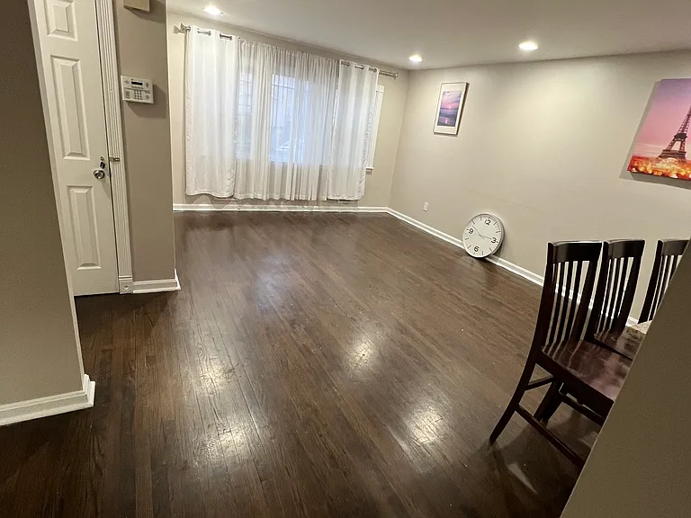 43 Colonial Dr #1 — Photo 9
