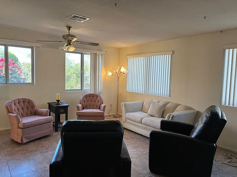 982 Leisure World — Photo 14