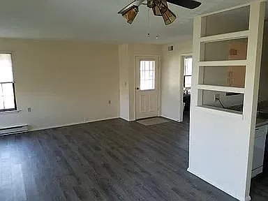453A Chesterfield Ct — Photo 5