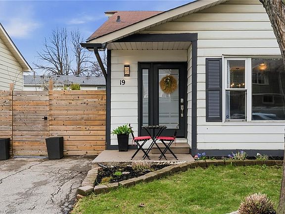 2nd image of 19 Golden Orchard Dr