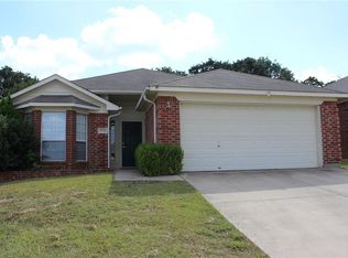 7732 Briarstone Ct, Fort Worth, TX 76112