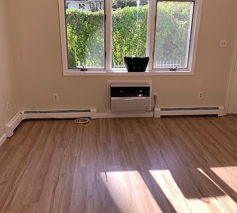 2nd image of 5 Ross St