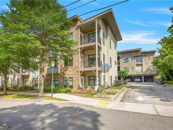 22 Moda Ln, Atlanta, GA 30316