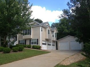 8015 Ponderosa Trce, Winston, GA 30187