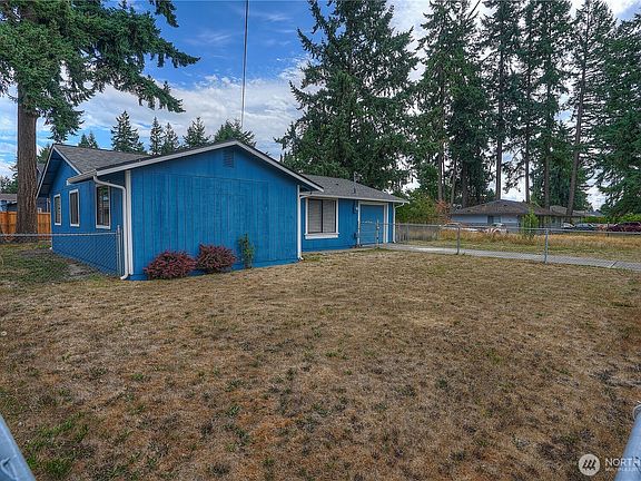 2nd image of 17325 11th Avenue Ct E