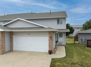 2770 Pheasant Ridge Ct, Marion, IA 52302