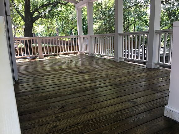 Spacious Deck