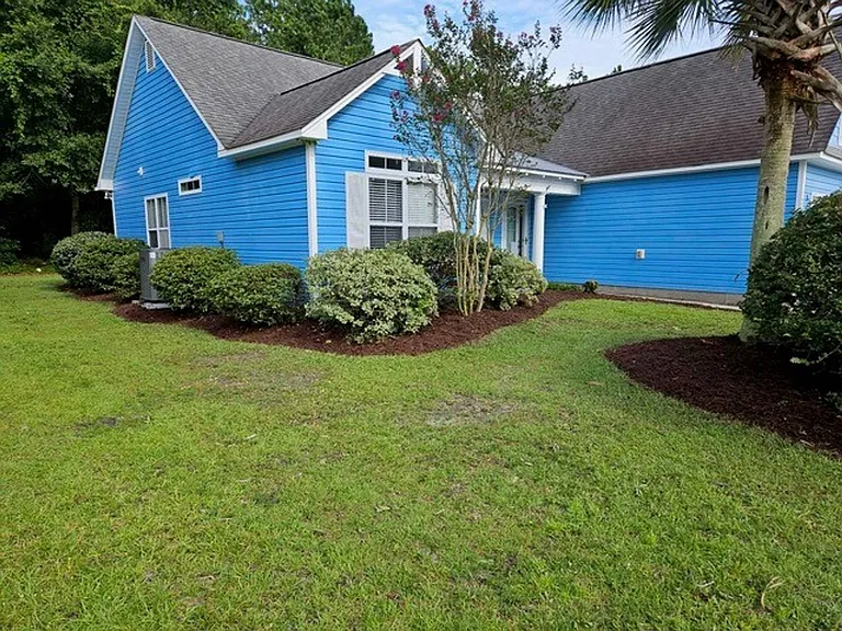 129 S Palm Dr — Photo 27