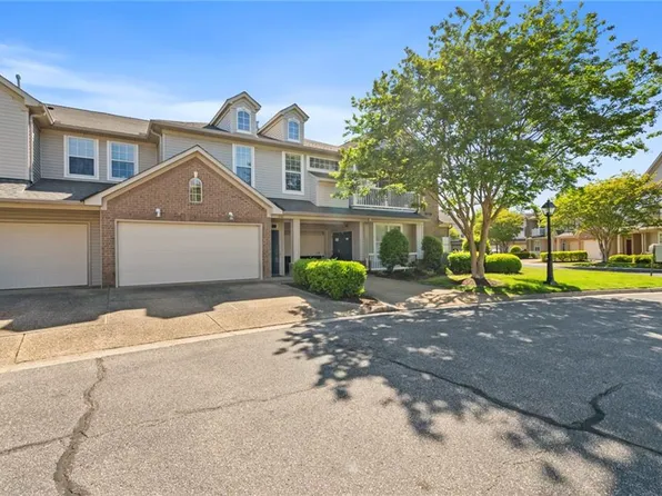 5246 Deford Rd, Virginia Beach, VA 23455