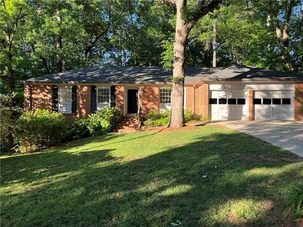 2160 Jay Ln SE, Smyrna, GA 30080