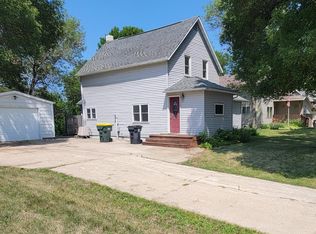 201 Lorrain St, Milroy, MN 56263