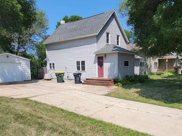 201 Lorrain St, Milroy, MN 56263