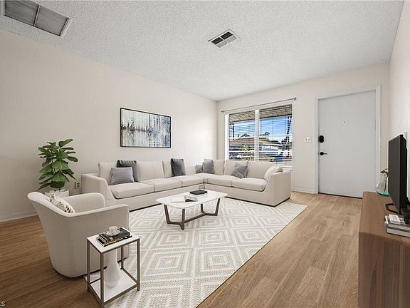 3rd image of 9069 King RD W