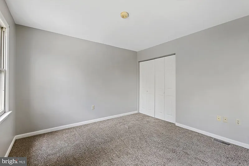 Thumbnail 15
