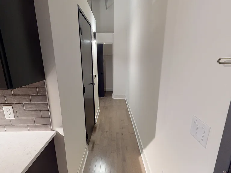 Maxwell Lofts — Photo 52