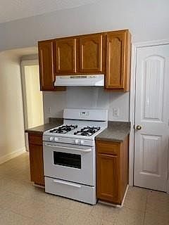 3rd image of 2812 Fagot Ave